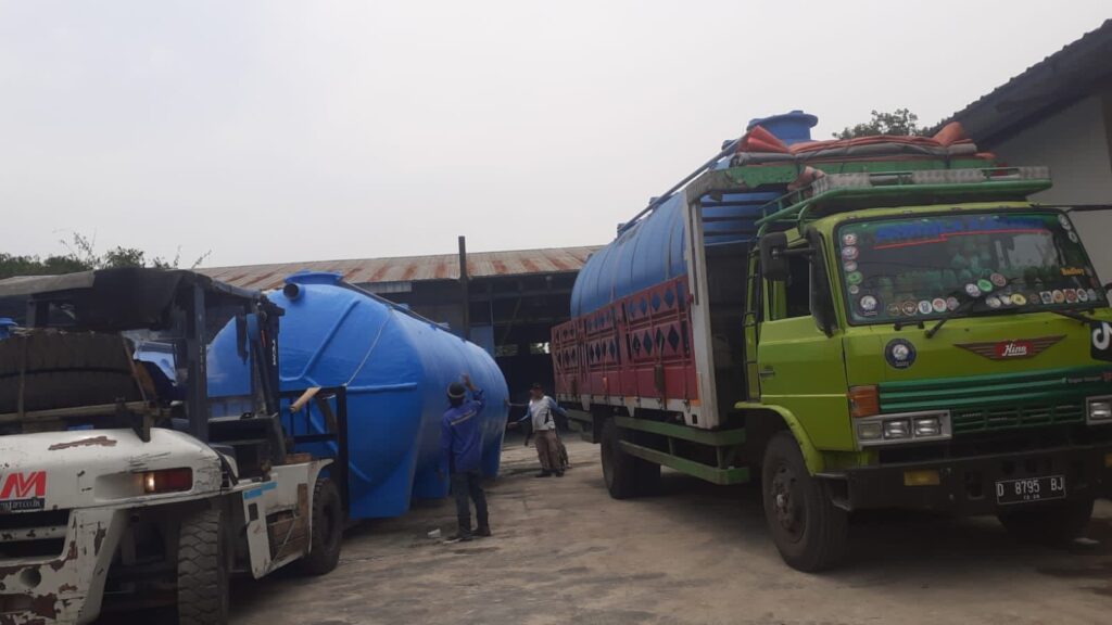 sewa forklift banten